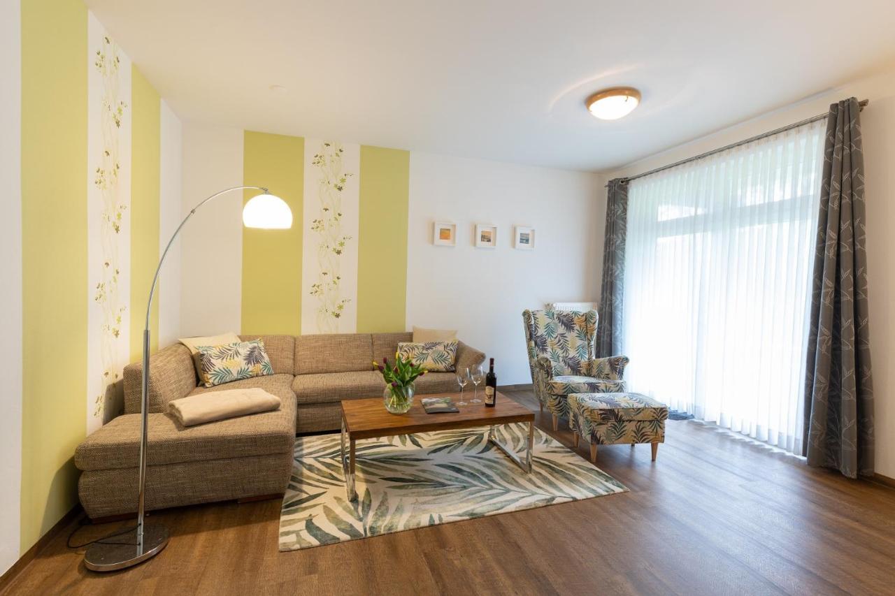 Seehotel Lindenhof ลีเคน ภายนอก รูปภาพ