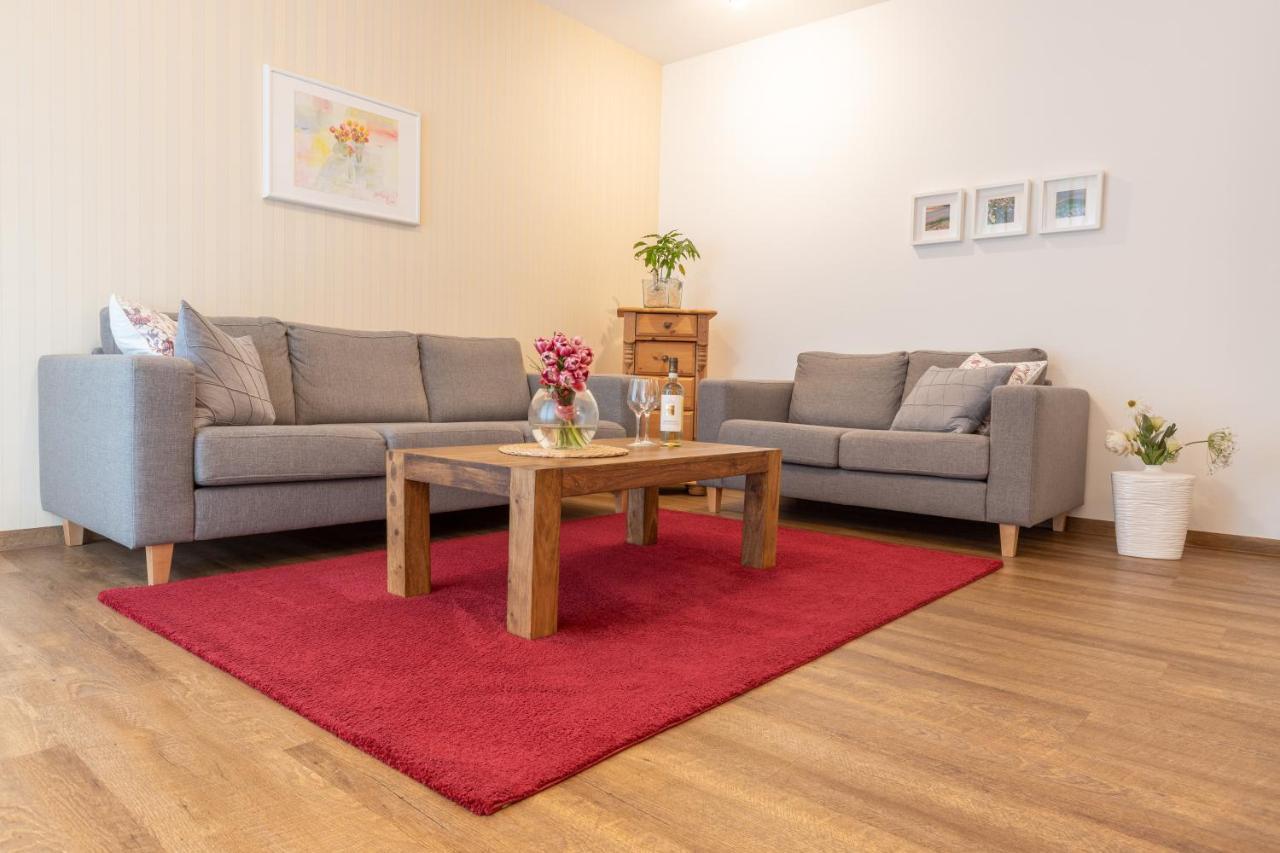 Seehotel Lindenhof ลีเคน ภายนอก รูปภาพ