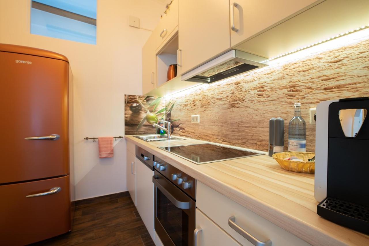 Seehotel Lindenhof ลีเคน ภายนอก รูปภาพ