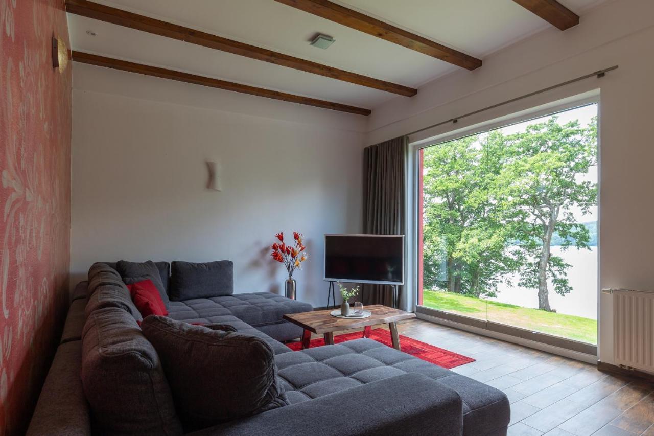 Seehotel Lindenhof ลีเคน ภายนอก รูปภาพ