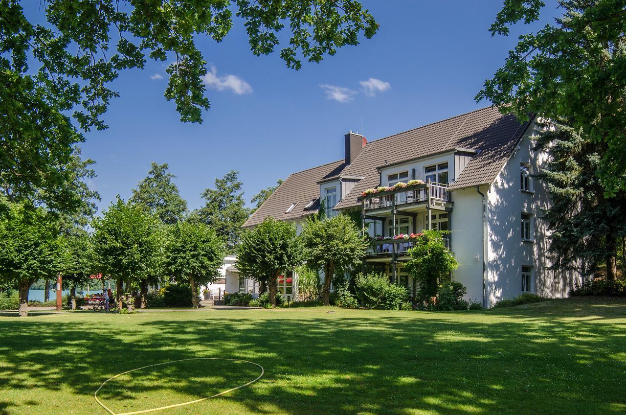 Seehotel Lindenhof ลีเคน ภายนอก รูปภาพ