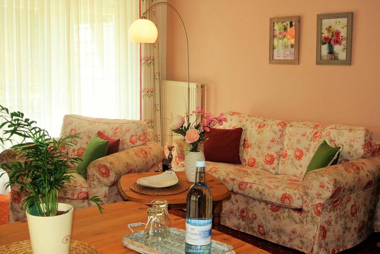 Seehotel Lindenhof ลีเคน ภายนอก รูปภาพ