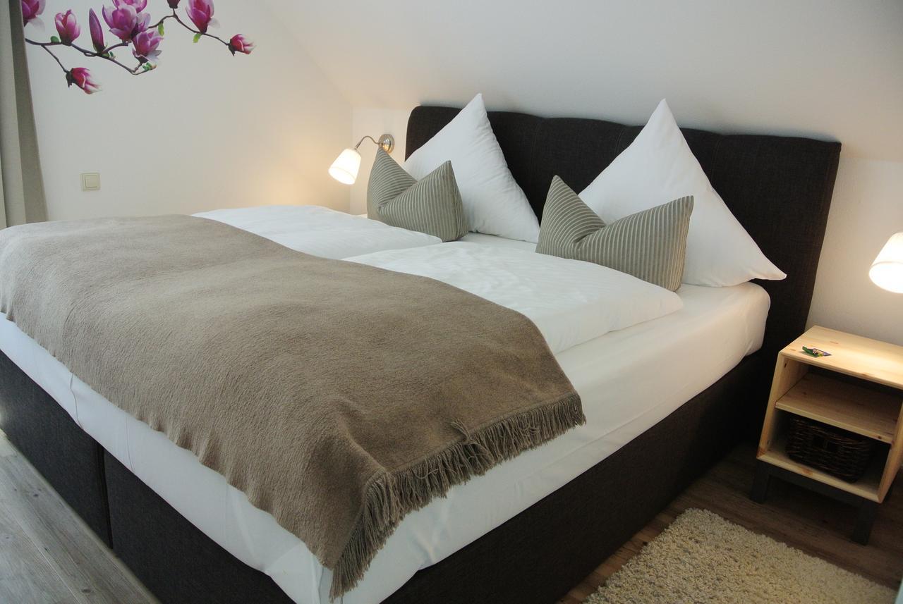 Seehotel Lindenhof ลีเคน ภายนอก รูปภาพ
